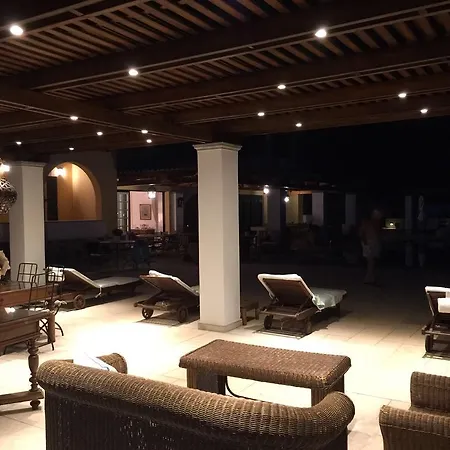 בית נופש Kasteli Villas